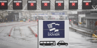 Reino Unido no descarta confinar m�s zonas por extensi�n de la nueva cepa