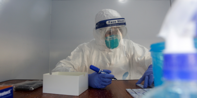 Cuatro m�dicos se encuentran internados en cuidados intensivos por Covid-19 