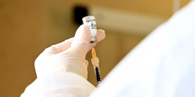 Italia tendr� 13 millones de personas vacunadas contra la COVID-19 en abril