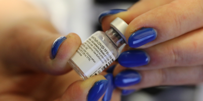 B�lgica estudia modificar su estrategia de vacunaci�n por la cepa brit�nica