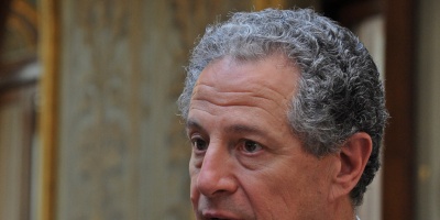 Partido Socialista lament renuncia de Conde por ruptura interna