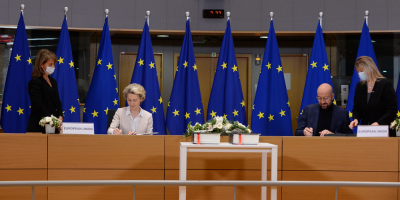 La Uni�n Europea firm� el acuerdo para su futura relaci�n con el Reino Unido