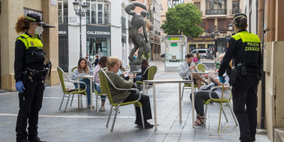 Espa�a restringe la movilidad en varias regiones ante el repunte del covid