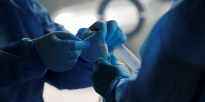 Covid-19: Fallecieron otras tres personas y hay un total de 5.494 casos activos