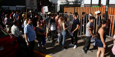 Estudiantes chilenos protestan contra las pruebas de acceso a la universidad