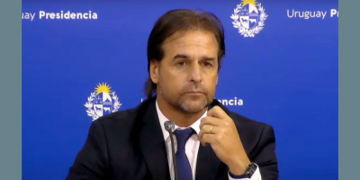 El Gobierno anunci� que las fronteras permanecer�n cerradas por 20 d�as m�s y ampl�an horario de bares y restaurantes