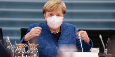 Merkel responsabiliza a Trump de crear atm�sfera propicia a eventos violentos