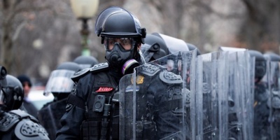 Protestas y falsas amenazas de bomba en Nueva York tras el asalto al Capitolio 