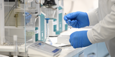 EMA terminar� evaluaci�n vacuna de AstraZeneca y Oxford a "finales de enero"