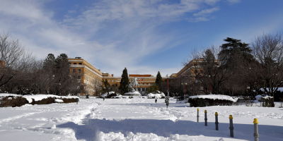 Espa�a trata de recuperar la movilidad tras una inmensa nevada