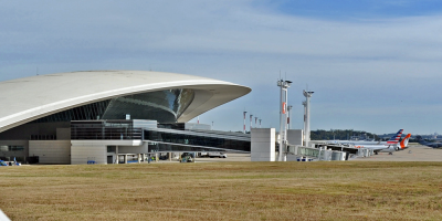 Gobierno flexibiliza el cierre de fronteras y podr� habilitar ingreso extranjeros residentes