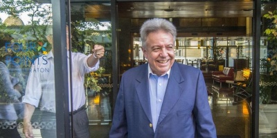 Blancos cuestionan a Julio Frade por anunciar apoyo electoral a Vzquez