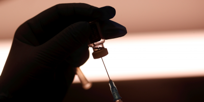 El Gobierno est� cerca de acordar con Pfizer y la china Sinovac