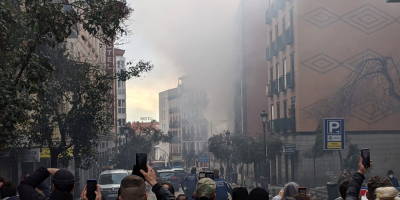 Al menos tres muertos por una explosi�n en un edificio en el centro de Madrid