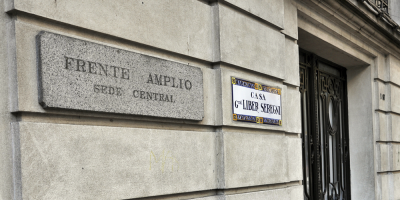 Documento del FA advierte "clara posibilidad de desborde" del sistema sanitario