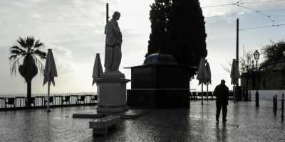 Europa se blinda por nuevas variantes con epidemia estable en niveles altos