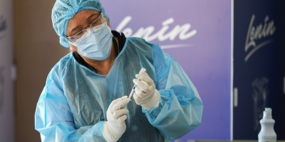 Gobierno de Ecuador refuerza control en suministro de vacunas contra covid-19