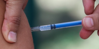 UE inicia el control de las exportaciones de vacunas para proteger sus dosis