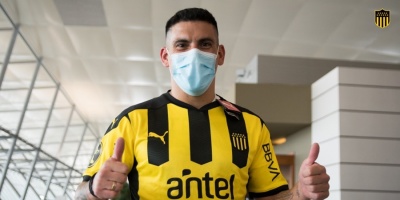 Pereira llega a Pe�arol a "sumar y dar una mano"