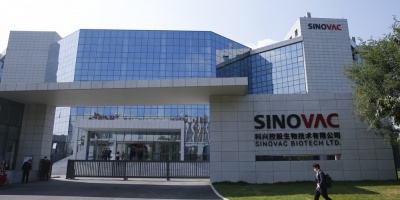 China prev� suministrar 10 millones de dosis de vacunas al fondo global Covax