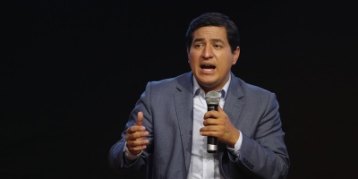 Arauz gana comicios en Ecuador pero necesitar� segunda vuelta