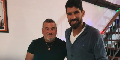 A los 44 a�os 'el Loco' Abreu sigue firmando contratos para reforzar equipos