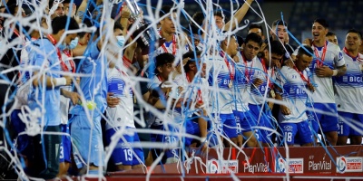 Universidad Cat�lica se corona tricampe�n del f�tbol chileno