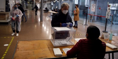 Comienzan las elecciones regionales en Catalu�a con pocas incidencias