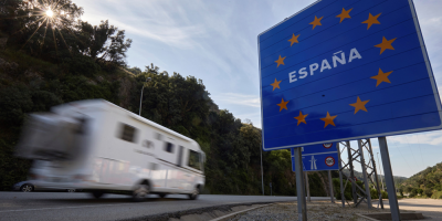 Bruselas mantiene vigilancia a las restricciones fronterizas de cada pa�s UE