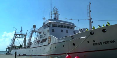 Internaron a uno de los tripulantes del pesquero brit�nico asistido por un brote de la COVID-19