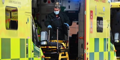 Reino Unido autoriza infectar a personas sanas para probar f�rmacos anticovid