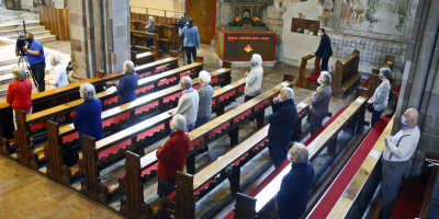 Vaticano pide respeto a las medidas anticontagio en las misas de Semana Santa