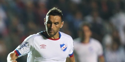 Liverpool y Nacional se aferran a la cima