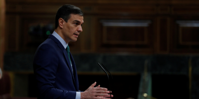 Espa�a acelera la vacunaci�n, aumenta las ayudas y mantiene las restricciones