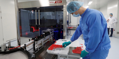 Las primeras vacunas anticovid llegan esta noche al pa�s