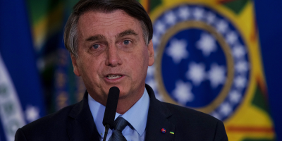 Bolsonaro confirma que estudia nuevos subsidios ante persistencia de pandemia