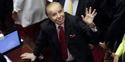 Est� pr�fugo el sospechoso de robar anillo del ex presidente argentino Menem