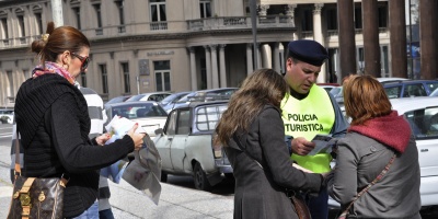 Jefatura de Polica de Montevideo coordina con el Conglomerado de Turismo prevenir delitos a turistas