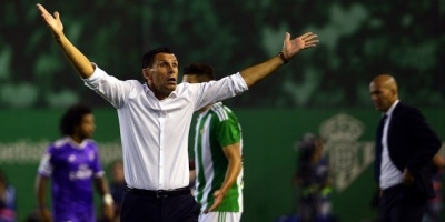 Gustavo Poyet nuevo entrenador del Universidad Cat�lica
