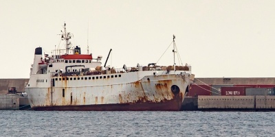 Buque con 1.800 terneros vuelve a Espa�a tras rechazo de Turqu�a y Libia