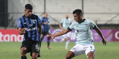 Liverpool visita a la Universidad Cat�lica ecuatoriana