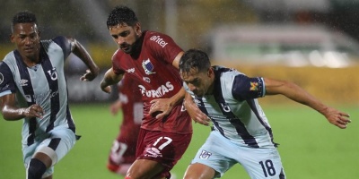 Liverpool perdi� y se despidi� de la Copa Libertadores  