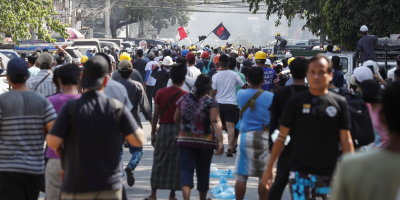 Un muerto por disparos de la polic�a durante una protesta en Birmania