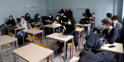 Tres de cada cuatro alumnos italianos dejar�n de ir a clase desde el lunes