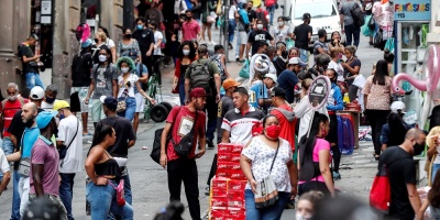 Brasil vuelve a tener un d�a cr�tico y se aproxima a once millones de casos