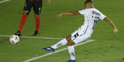 El Santos de Holan debuta con una victoria sobre el Lara pese a bajas