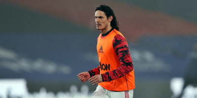 El Manchester United no ha decidido a�n qu� hacer con Cavani