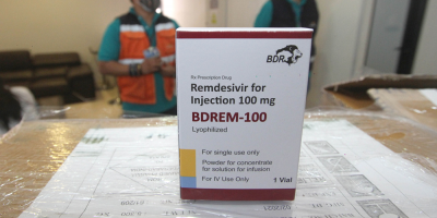 Brasil aprueba registro definitivo de vacuna de Oxford y el uso de remdesivir
