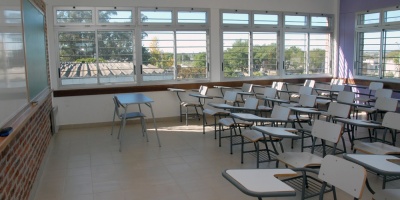 Decenas de liceos est�n cerrados por casos de coronavirus en docentes y estudiantes