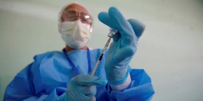 La agenda para la vacunaci�n en Montevideo y otros cinco departamentos qued� completa hasta el s�bado